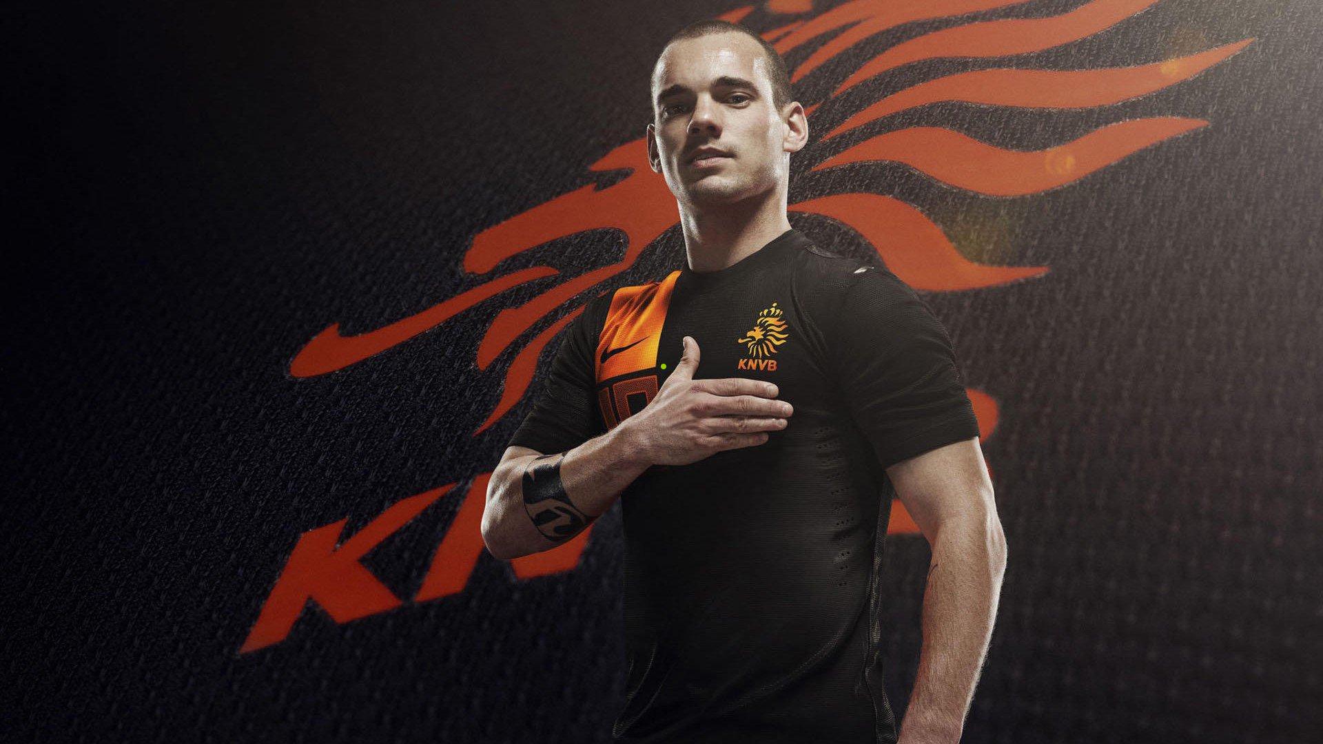 联赛开赛倒计时，WeFun战队临阵换帅，资深教练江南火线接任